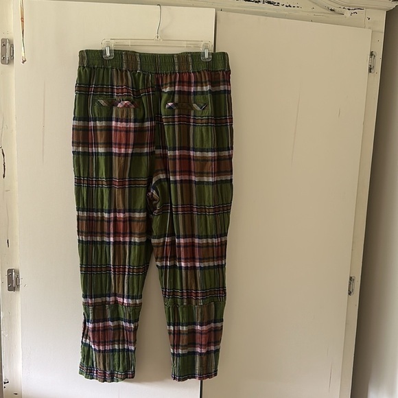 Free People - Picture 3 of 3